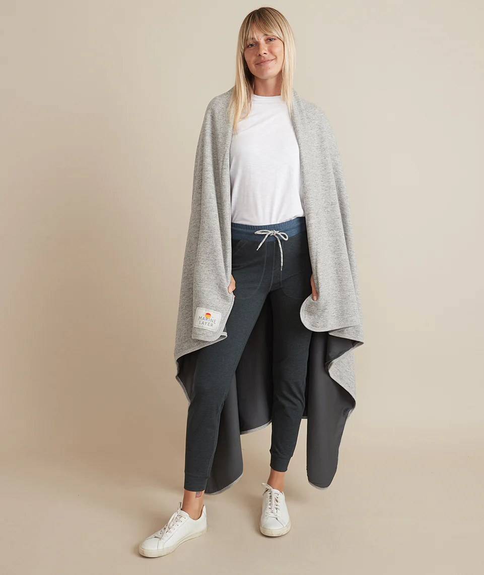 Signature Lined Blanket in Heather Grey/Asphalt Grey - Image 2